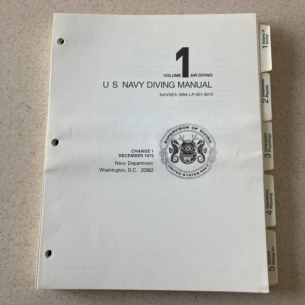 U.S. Navy Diving Vintage Manual December 1975